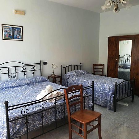 Libro Di Sogni - B&B Letterario Caserta Vecchia Εξωτερικό φωτογραφία